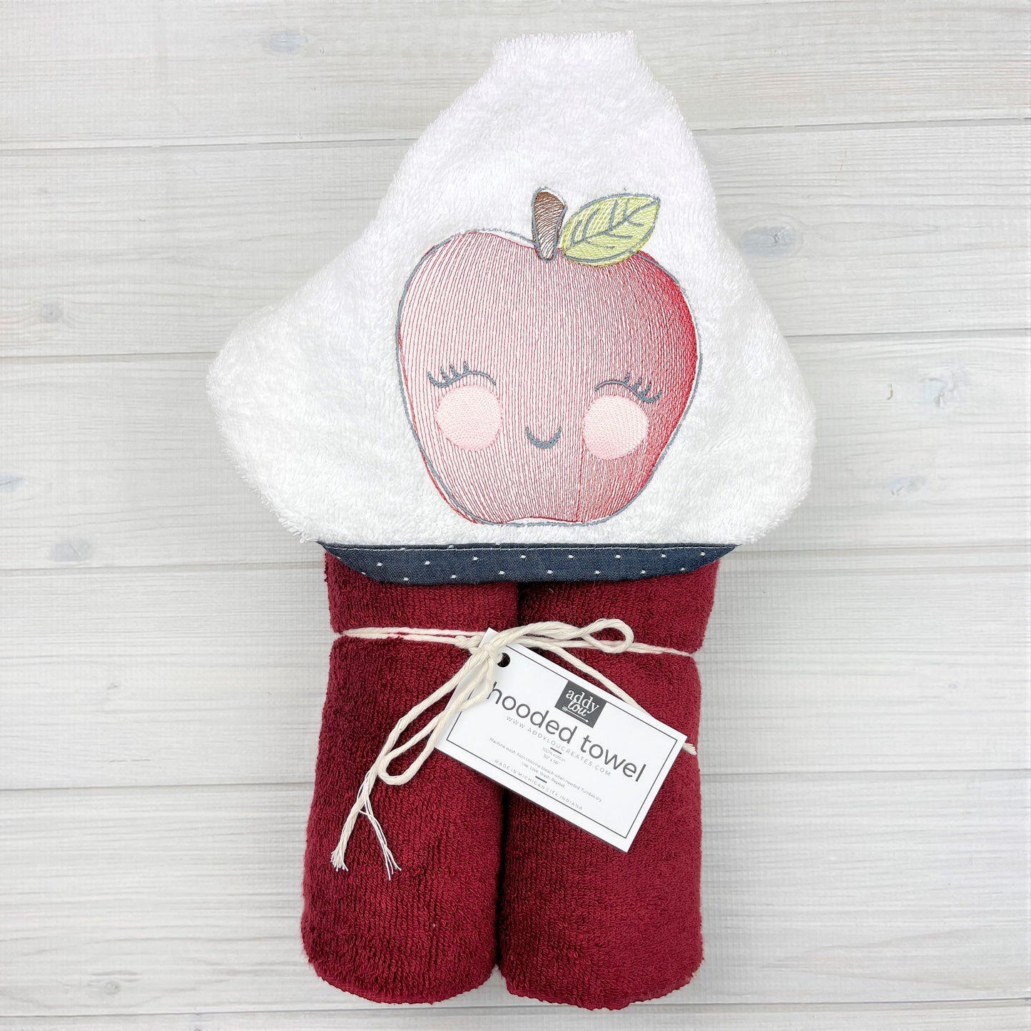 Hooded Towel | Apple