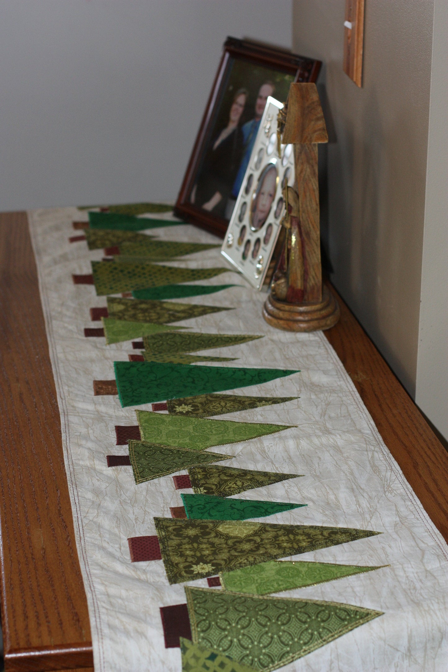 Christmas Tree Table Runner Pattern (Downloadable)