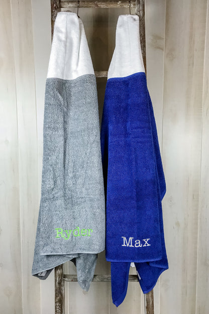 Hooded Towel | Bull