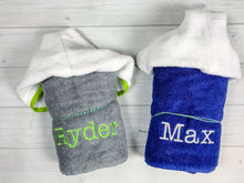 Load image into Gallery viewer, Hooded Towel | Succulent 2
