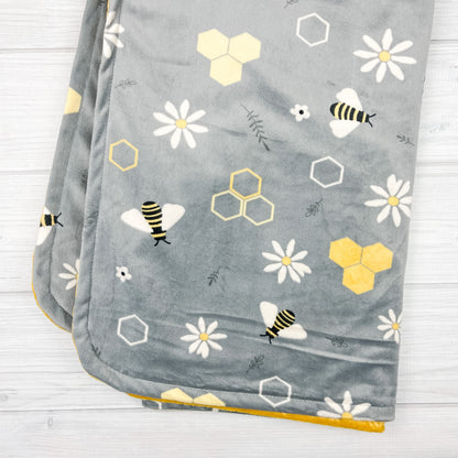 Minky Blanket | Honeybee