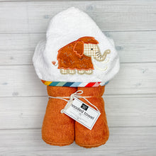 Load image into Gallery viewer, Hooded Towel | Mammoth
