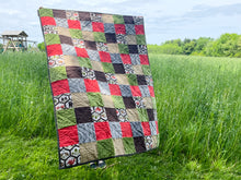 Load image into Gallery viewer, Quilt | Woodland Orange
